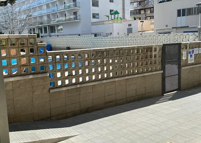 Apartament Enzo Salou 150M Playa